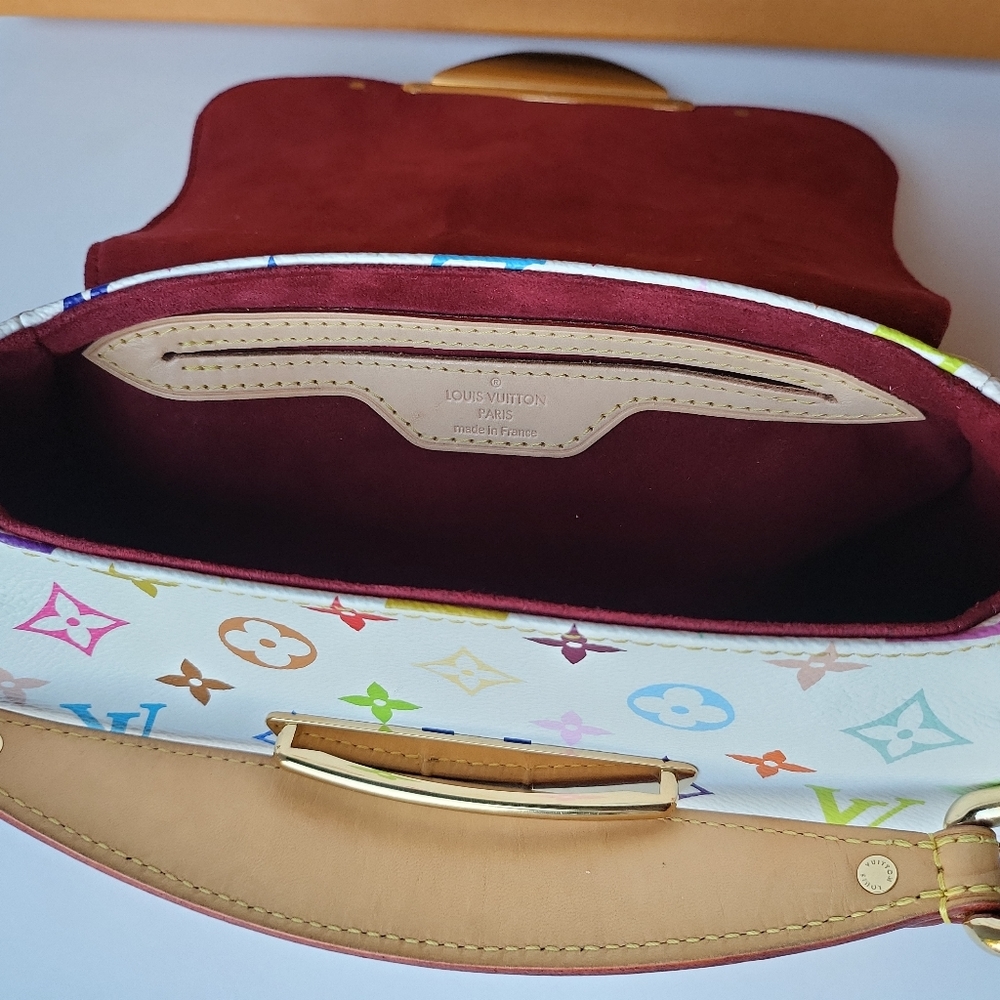 🔥SOLD🔥LOUIS VUITTON Marilyn White Multicolor Shoulder Bag - Picture 12 of 17
